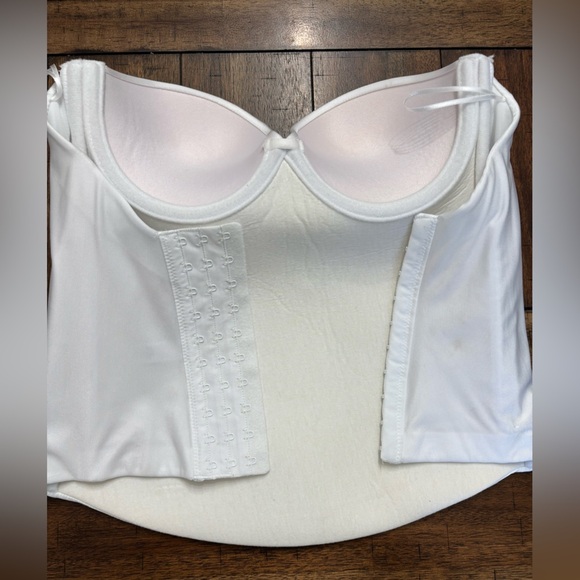 Felina Cream Strapless Bustier - Picture 2 of 3